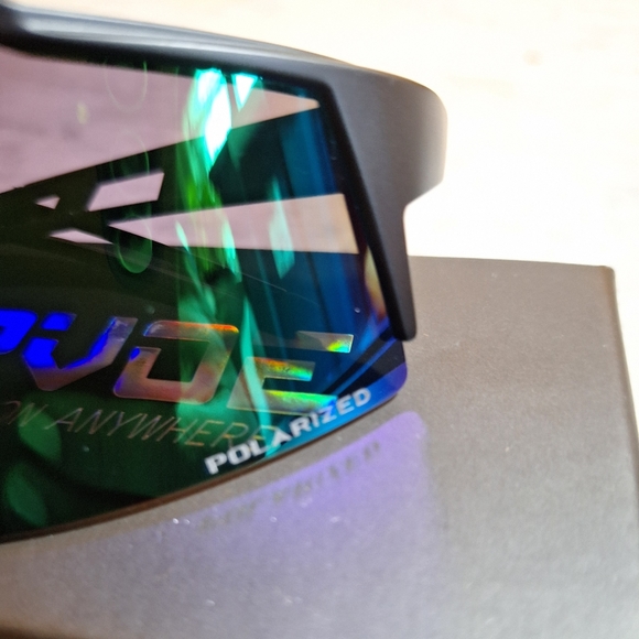 KAPVOE youth sunglasses baseball football track glasses - Picture 2 of 6